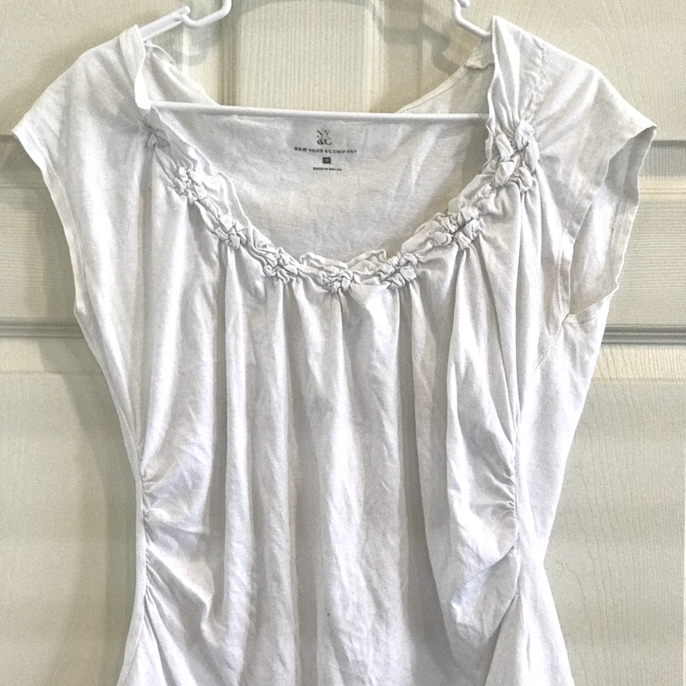 New York & Company Jersey - Picture 2 of 6